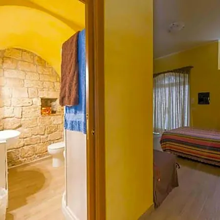 Alojamento de Acomodação e Pequeno-almoço Maisonrua' Ascoli Piceno